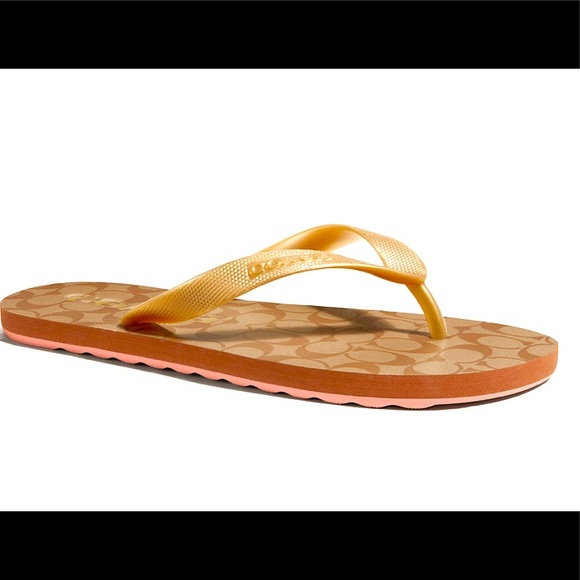 Flipflops from Coach . Khaki Gold color , perfect this summer season - Picture 4 of 5
